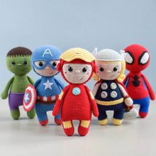 Load image into Gallery viewer, 5-in-1 Superheroes Amigurumi Crochet Pattern