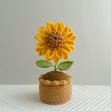 Load image into Gallery viewer, Kiyarnmi Handmade Crochet Classic Sunflower in Pot
